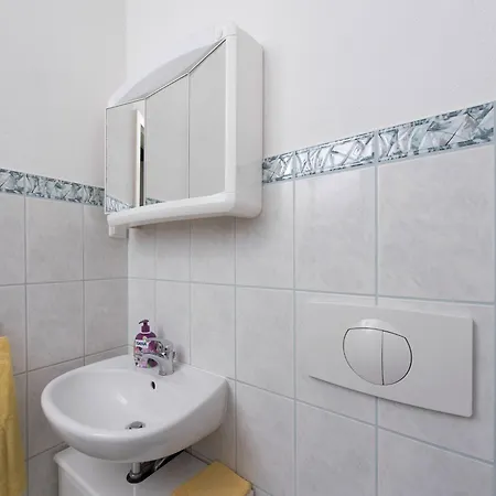 아파트 Comfort Near Oberwiesenthal, Cleaning Included